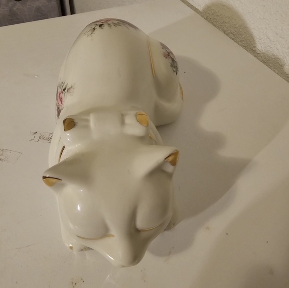 Formalities by Baum Bros. Porcelain Victorian Rose Sleeping Cat Figurine - Picture 2 of 4